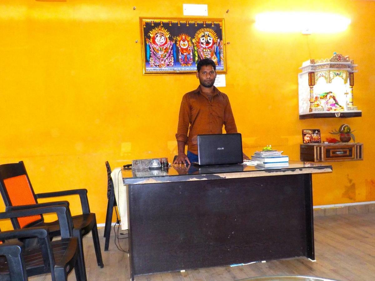 Goroomgo Laxmi Resort Puri Exterior photo